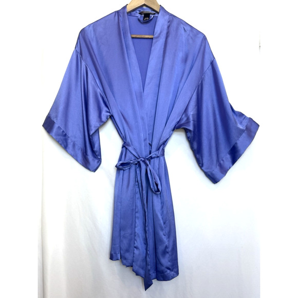 Victoria's Secret Satin Mini Wrap Robe Purple Size M/L Sexy Romantic Lingerie - Picture 1 of 9